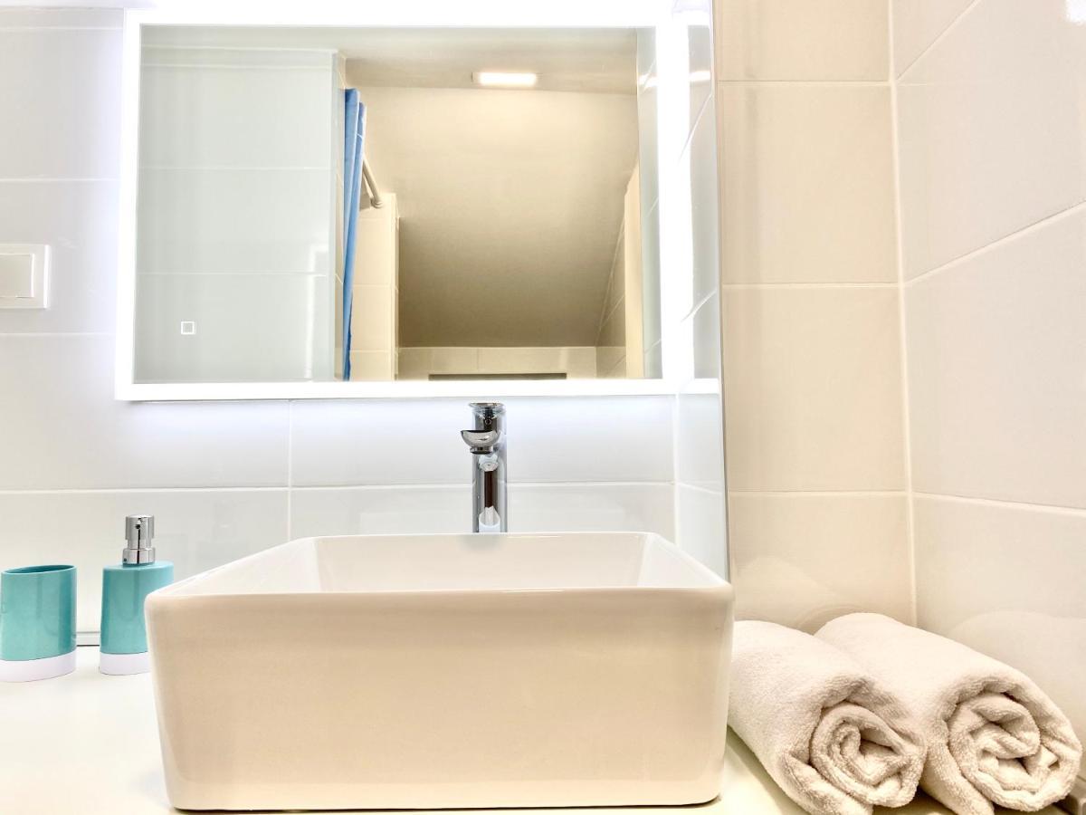 Apartmani Ksenija Tučepi Eksteriør billede