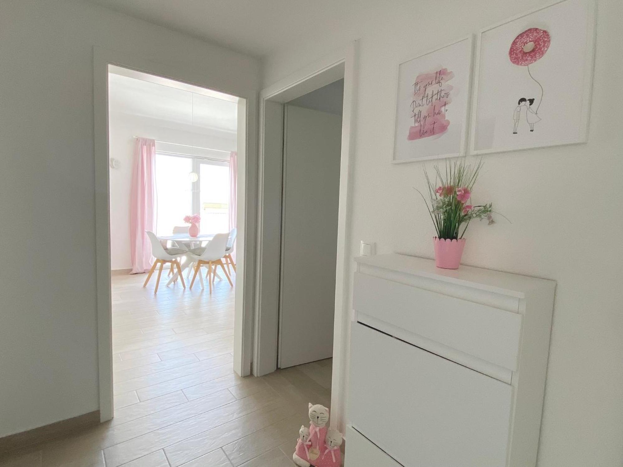 Apartmani Ksenija Tučepi Eksteriør billede