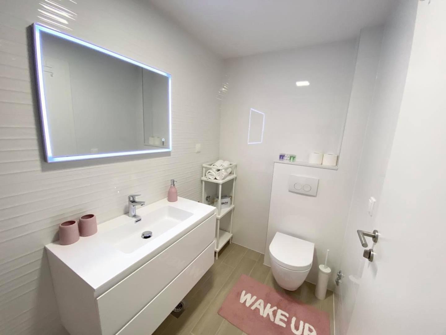 Apartmani Ksenija Tučepi Eksteriør billede
