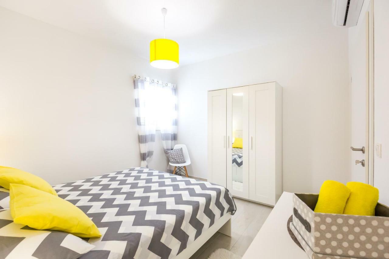 Apartmani Ksenija Tučepi Eksteriør billede
